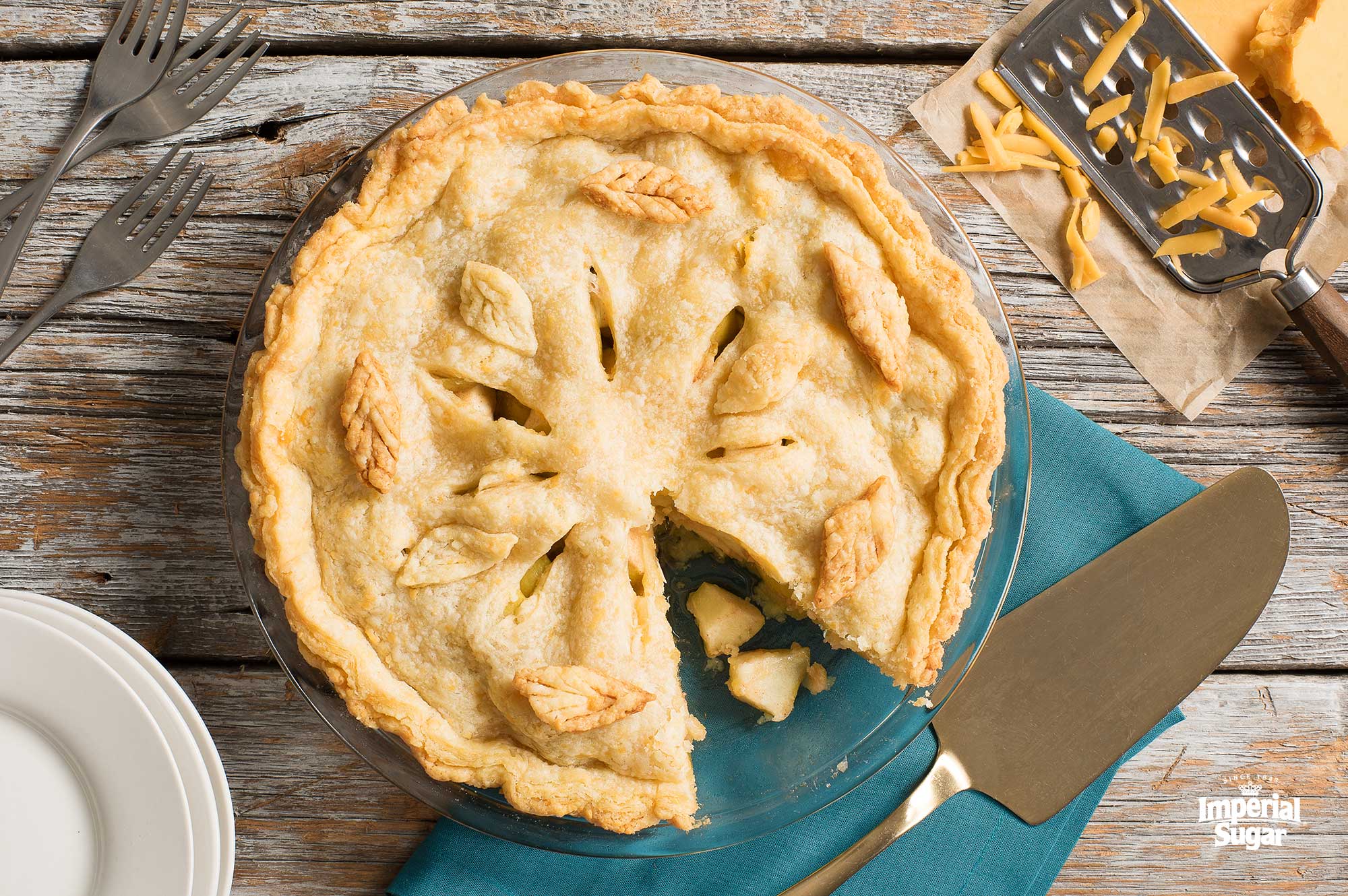 Cheddar Cheese Crust Apple Pie Imperial Sugar