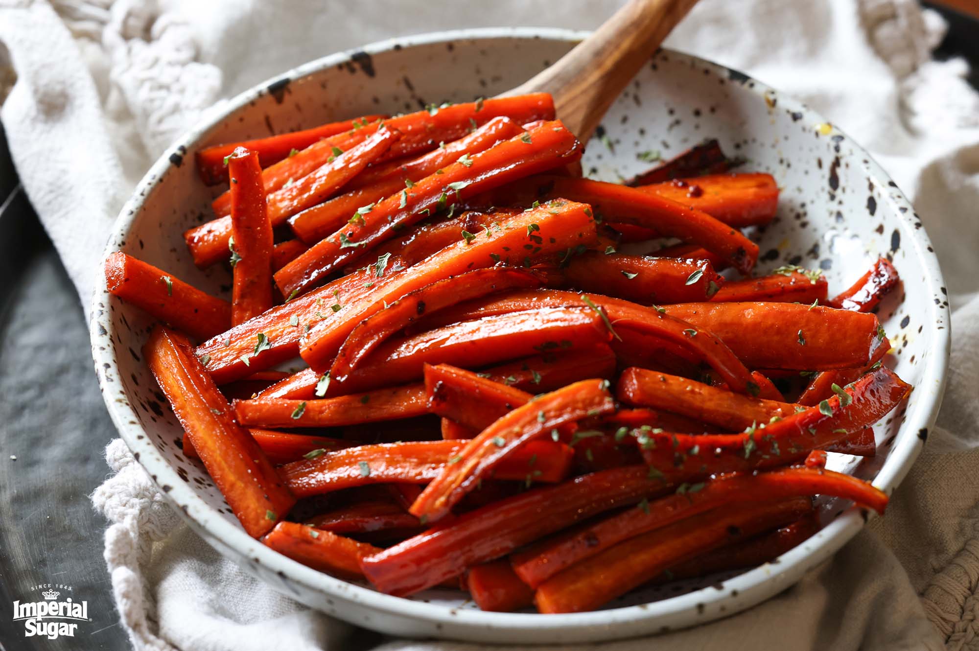 Brown Sugar Roasted Carrots | Imperial Sugar