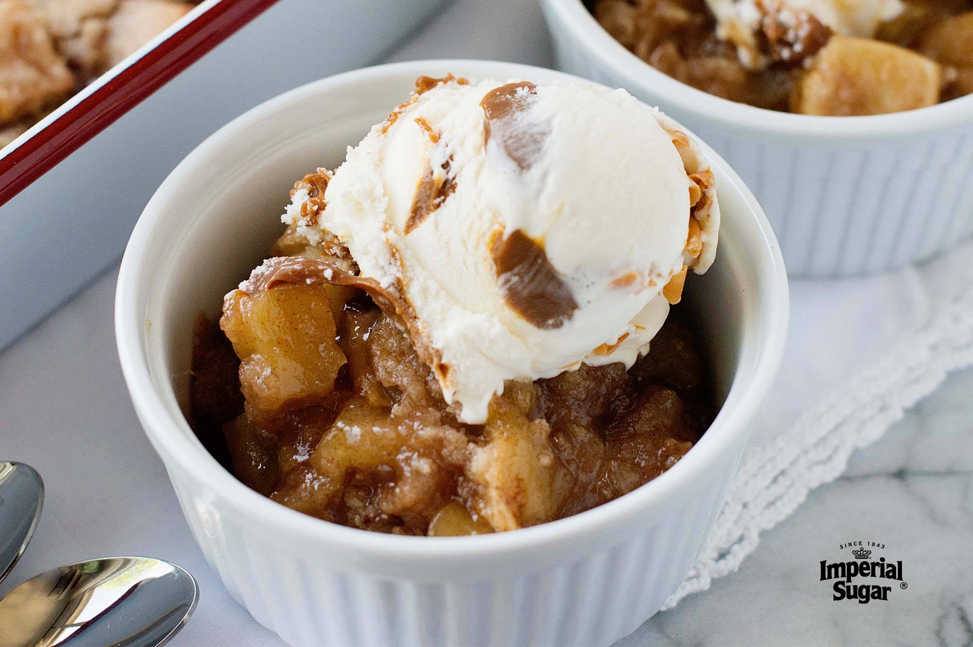 Apple Crisp | Imperial Sugar