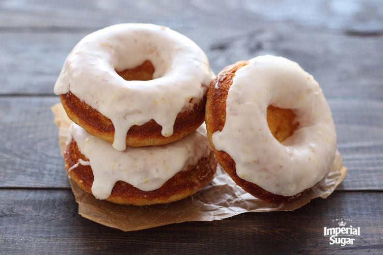 Baked Doughnuts With Lemon Glaze | Imperial Sugar