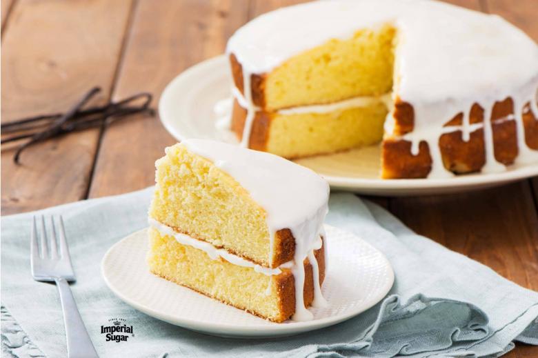 Easy Vanilla Cake Recipe [VIDEO] - Dinner, then Dessert