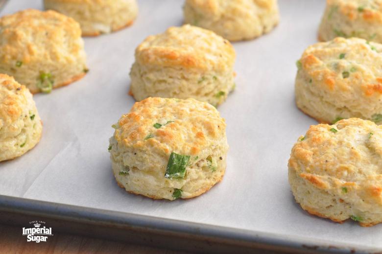 Sour Cream Cheddar And Green Onion Biscuits Imperial Sugar