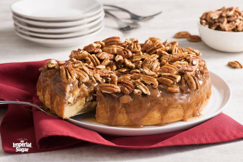 Sticky Caramel Pecan Coffee Cake