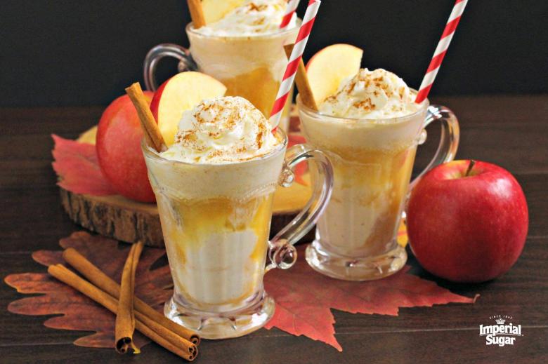 Apple cider 2025 ice cream float