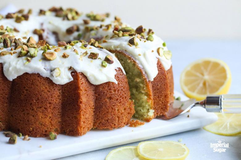 How to Make a Delicious Pistachio Cake In A Bundt Pan - Southern Crush at  Home