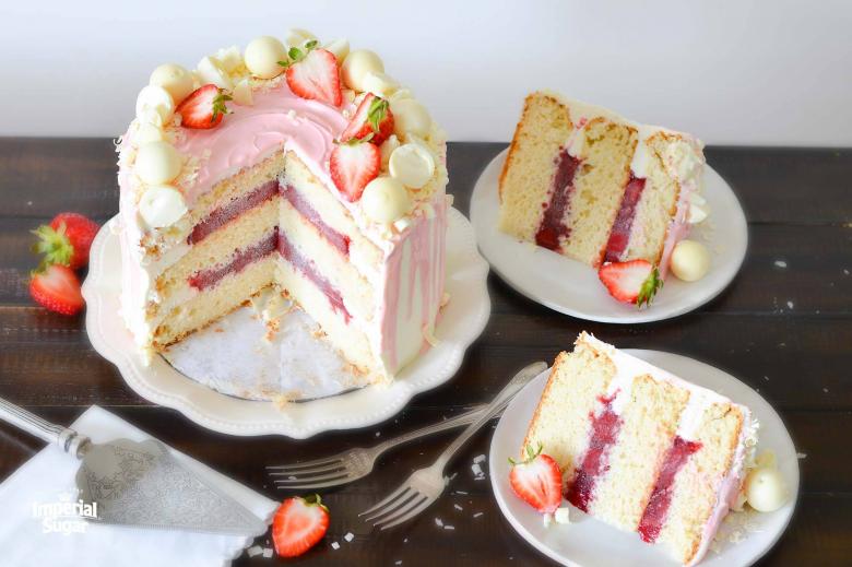chocolate covered strawberry wedding cake