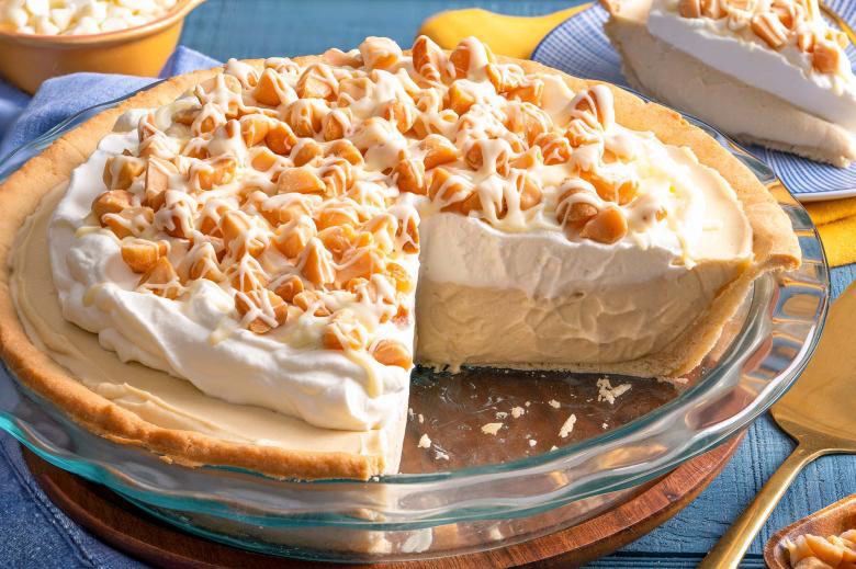 Macadamia Nut White Chocolate Cream Pie