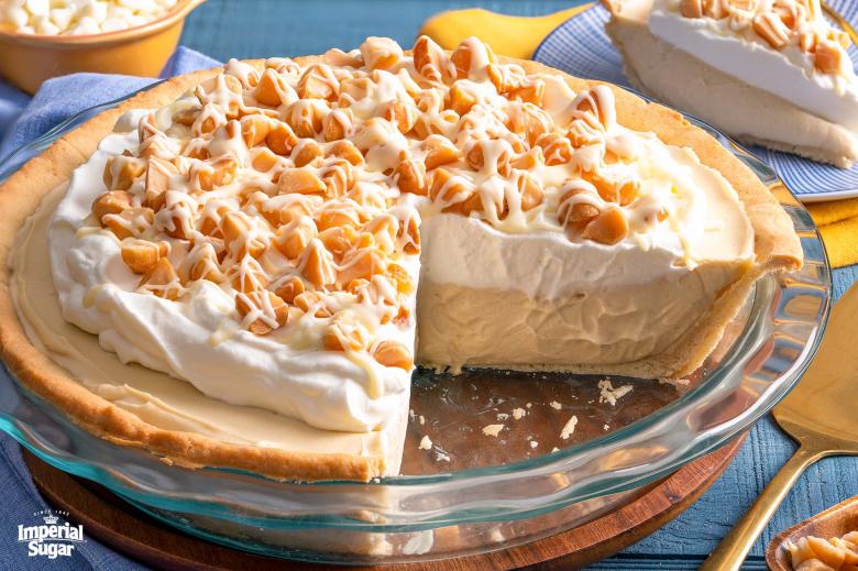 Macadamia Nut White Chocolate Cream Pie