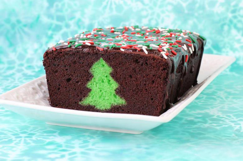 Chocolate Mint Christmas Peek A Boo Cake