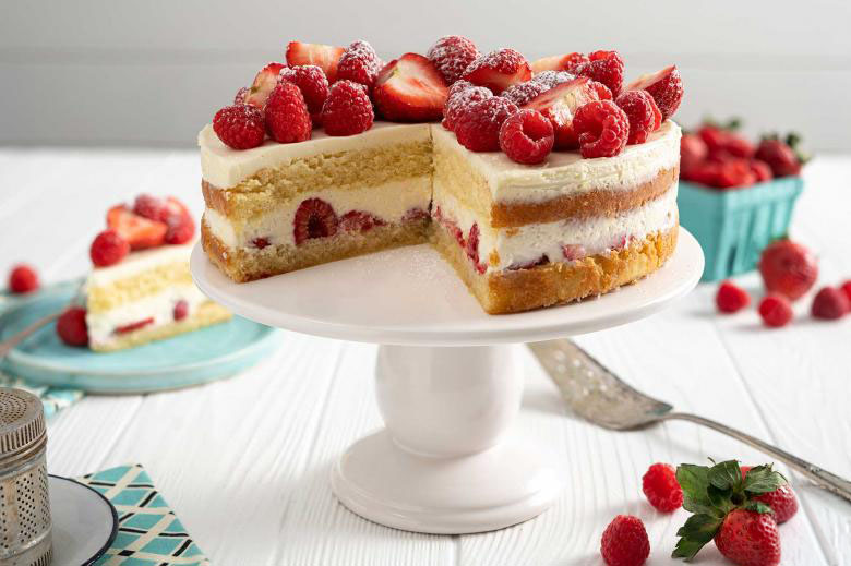 Cheesecake Layered Cake With Red Fruits