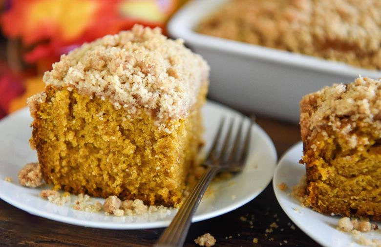 Pumpkin Sour Cream Coffee Cake